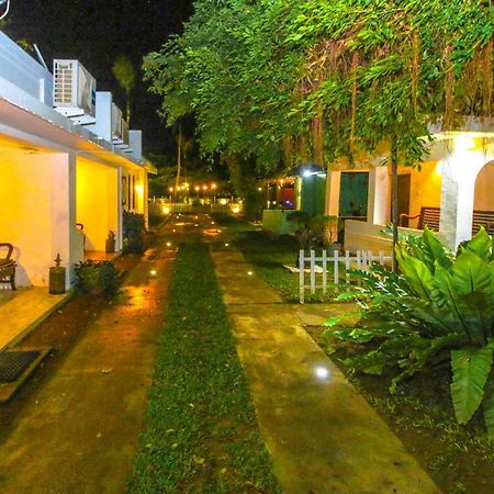 Hotel Nawathana Matara Luaran gambar