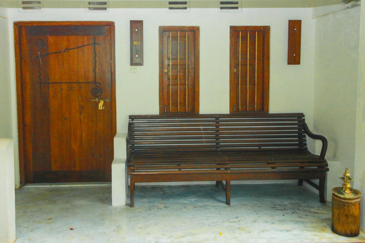 Hotel Nawathana Matara Luaran gambar