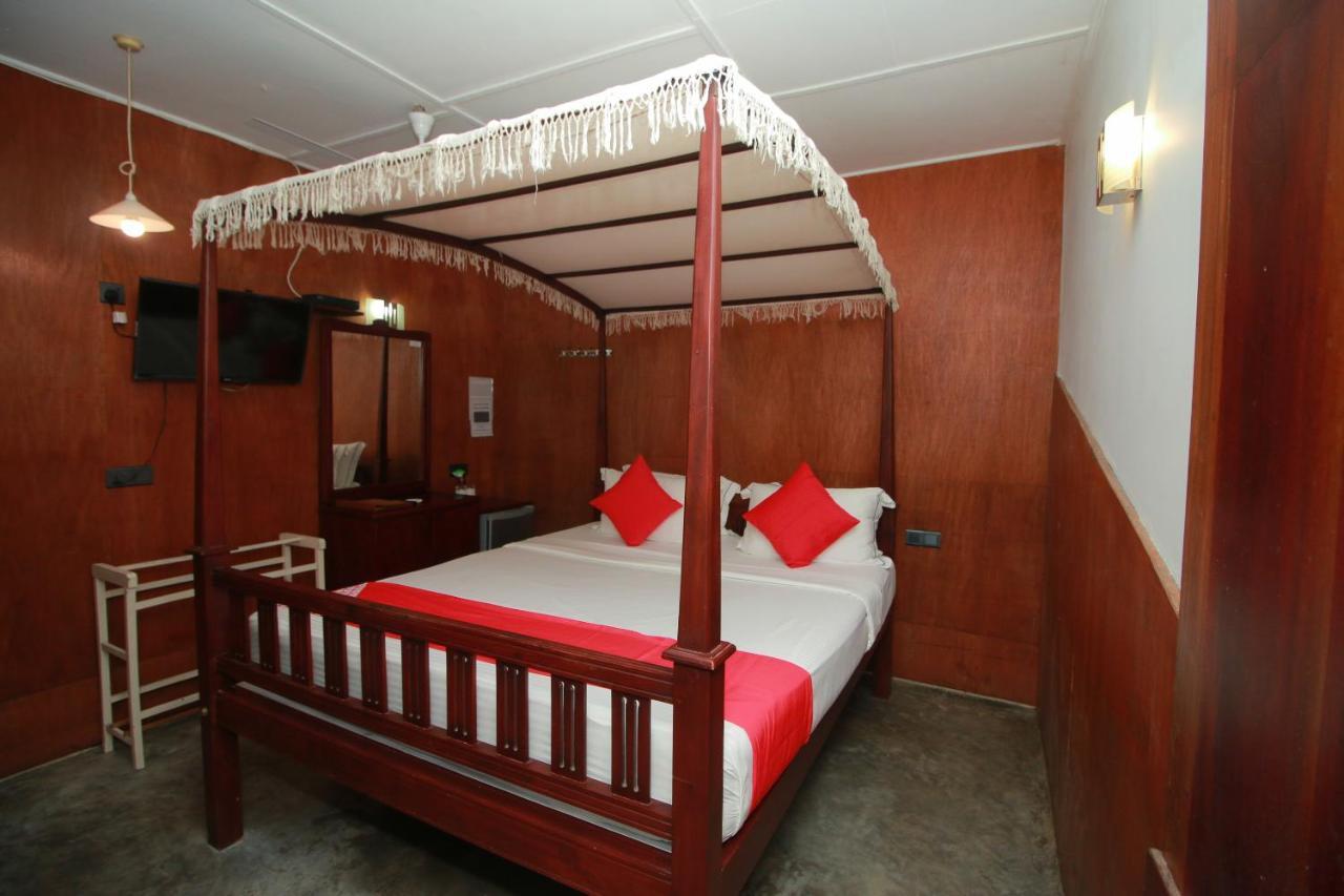 Hotel Nawathana Matara Luaran gambar