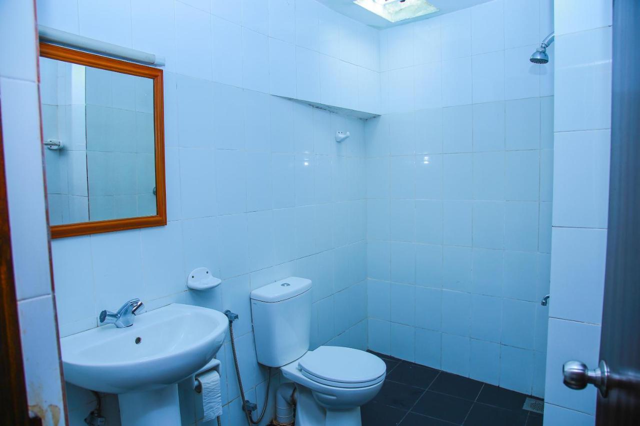 Hotel Nawathana Matara Luaran gambar