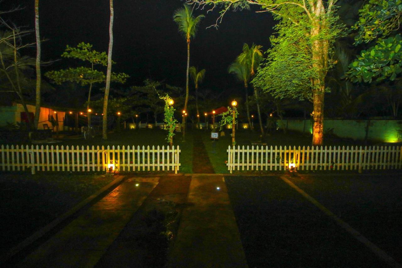 Hotel Nawathana Matara Luaran gambar